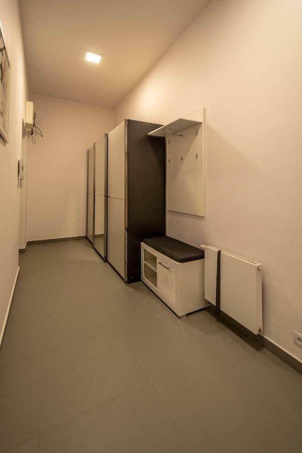 Design 3Bdr Apartment In Residence, Free Parking Prag Exterior foto